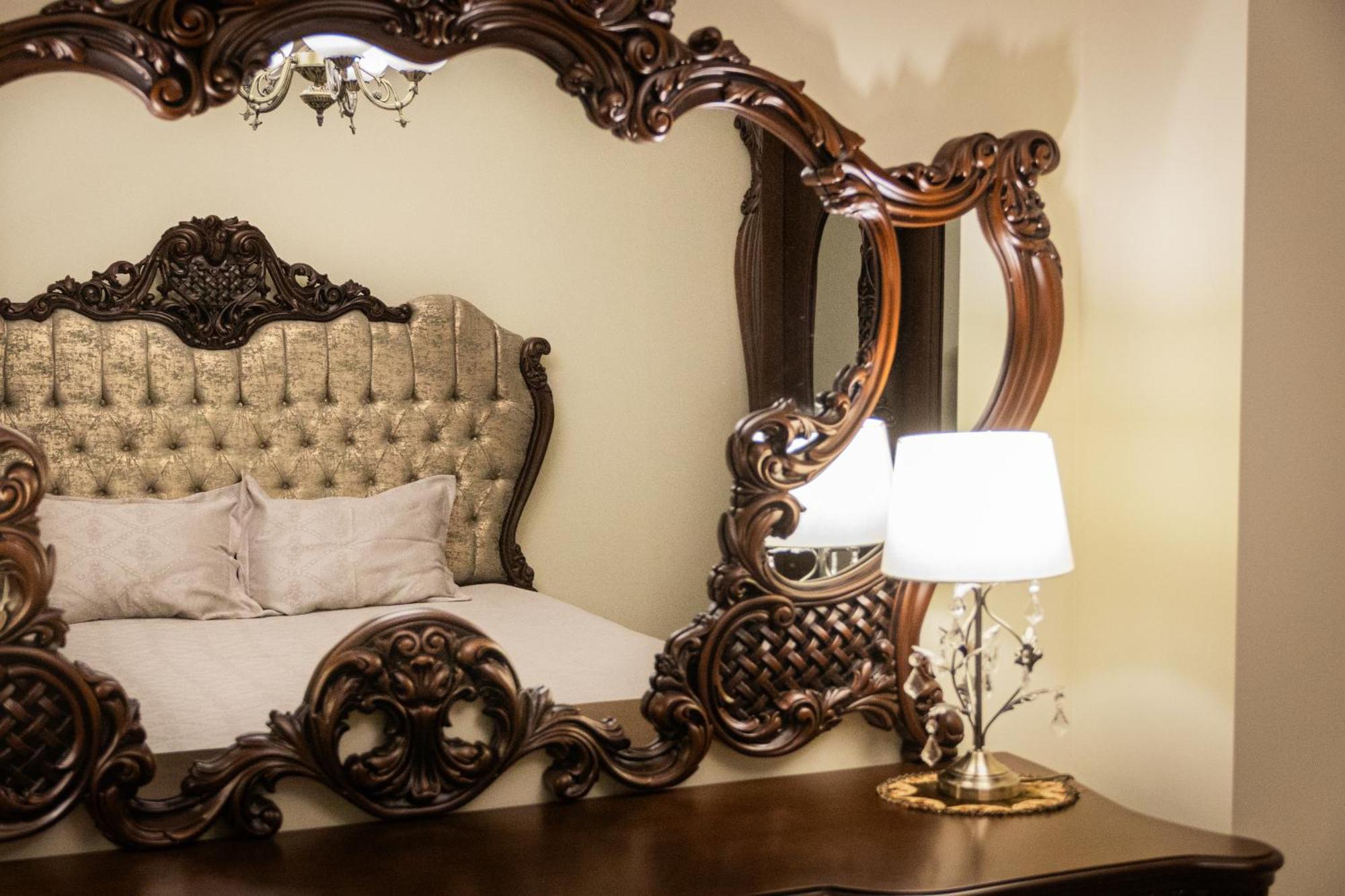 Central Luxury Antique Apartment Warna Zewnętrze zdjęcie