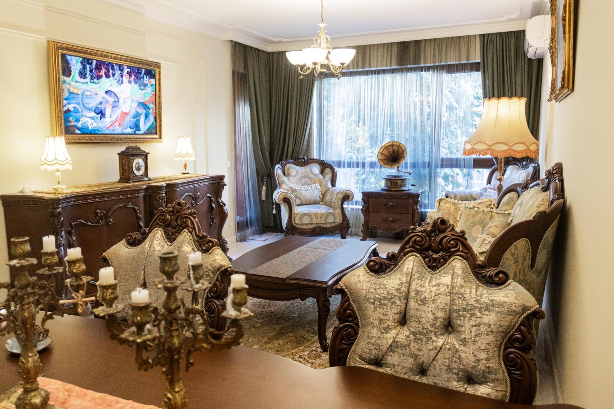 Central Luxury Antique Apartment Warna Zewnętrze zdjęcie